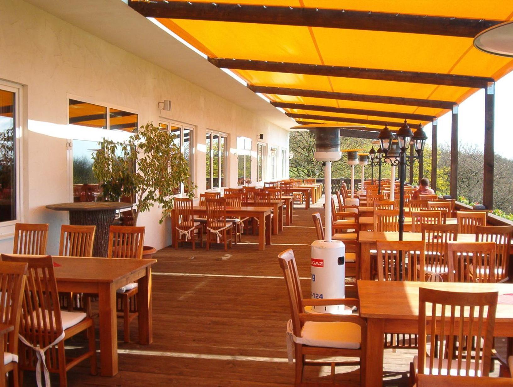 Hotel Und Gasthaus Rammelburg-Blick Friesdorf Esterno foto